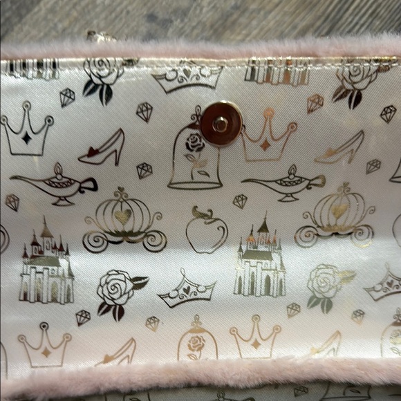 Disney Princess Pink Faux Fur Handbag with Gold Sequin Bow for girls - Picture 9 of 11